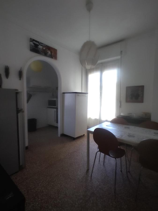 Trilocale Cecilia'S Studio Genua Buitenkant foto