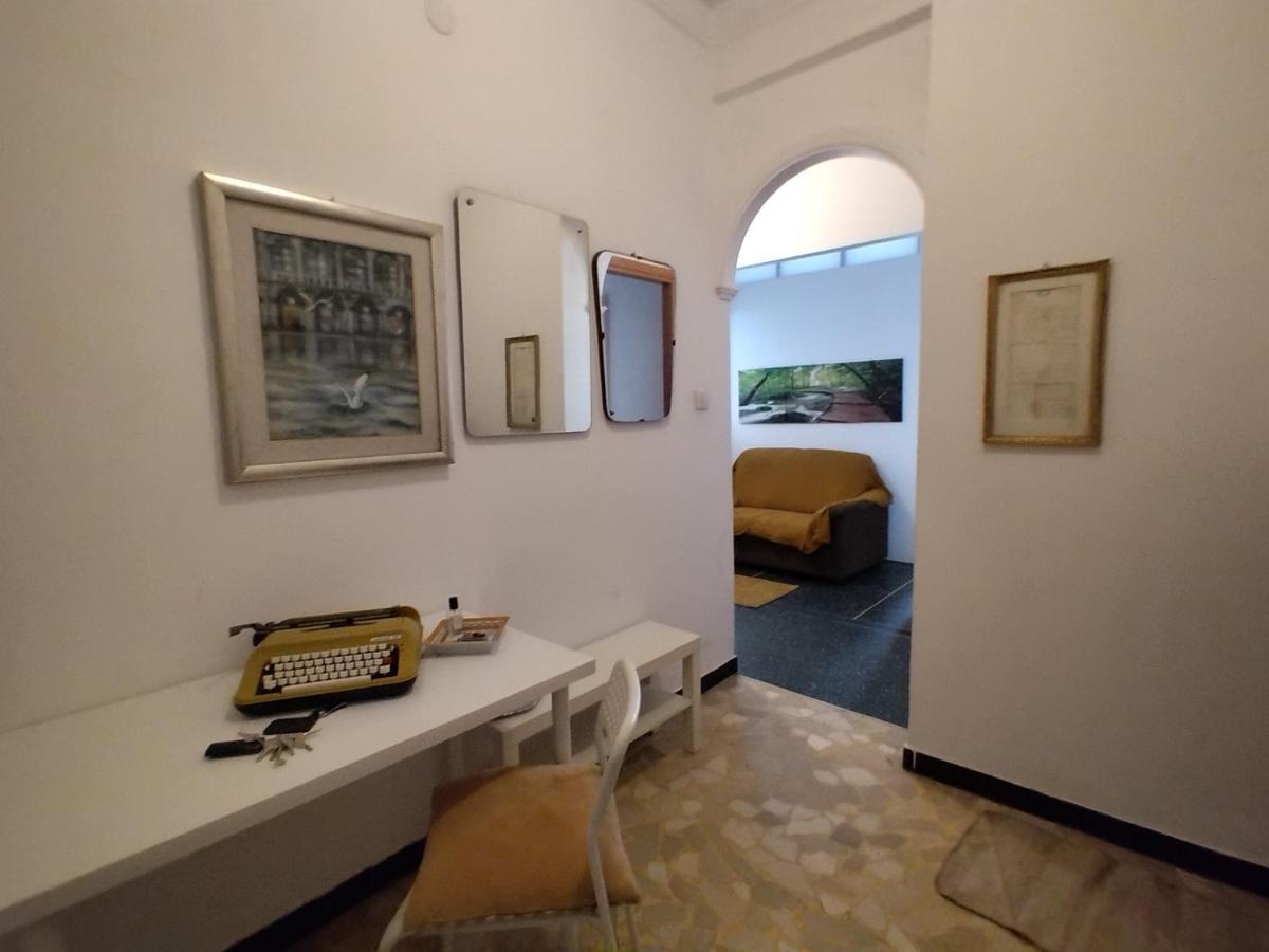 Trilocale Cecilia'S Studio Genua Buitenkant foto