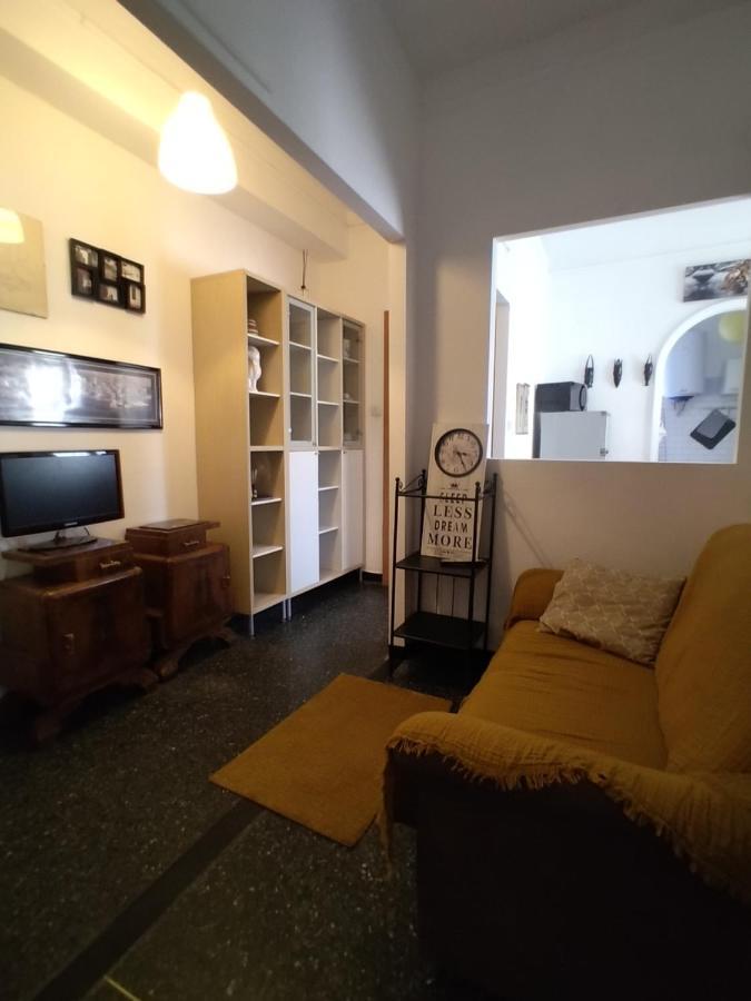 Trilocale Cecilia'S Studio Genua Buitenkant foto